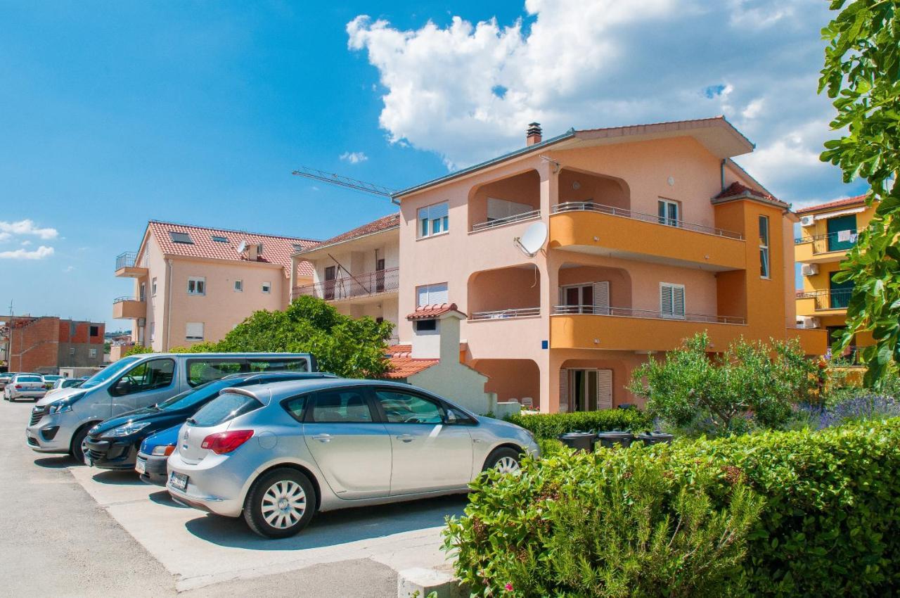 Apartments Anita Стобрек Экстерьер фото