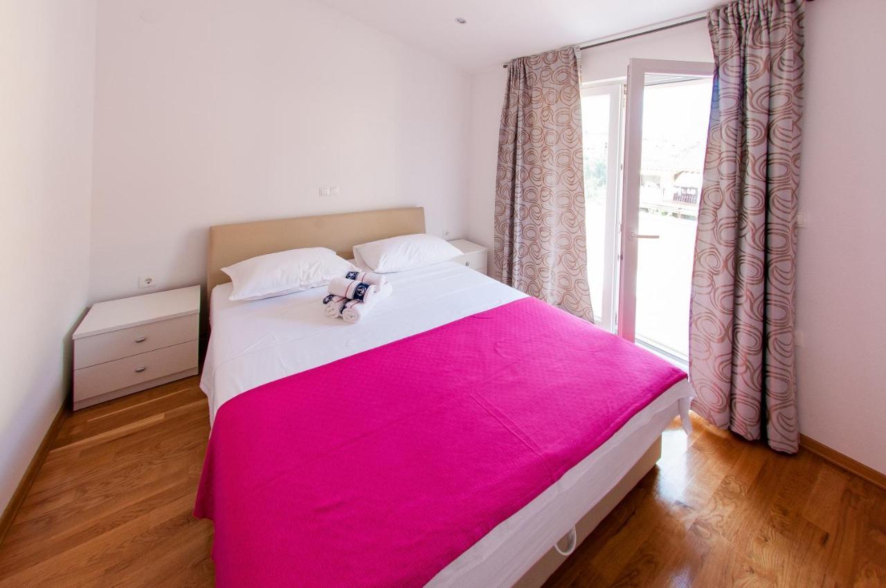 Apartments Anita Стобрек Экстерьер фото